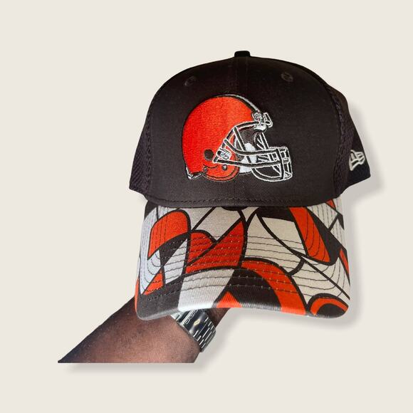 New Era Other - NWT Cleveland Browns fitted dad hat M/L